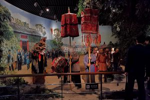 數(shù)字化博物館在設計與建造中，如何深度呈現(xiàn)文物背后的故事？